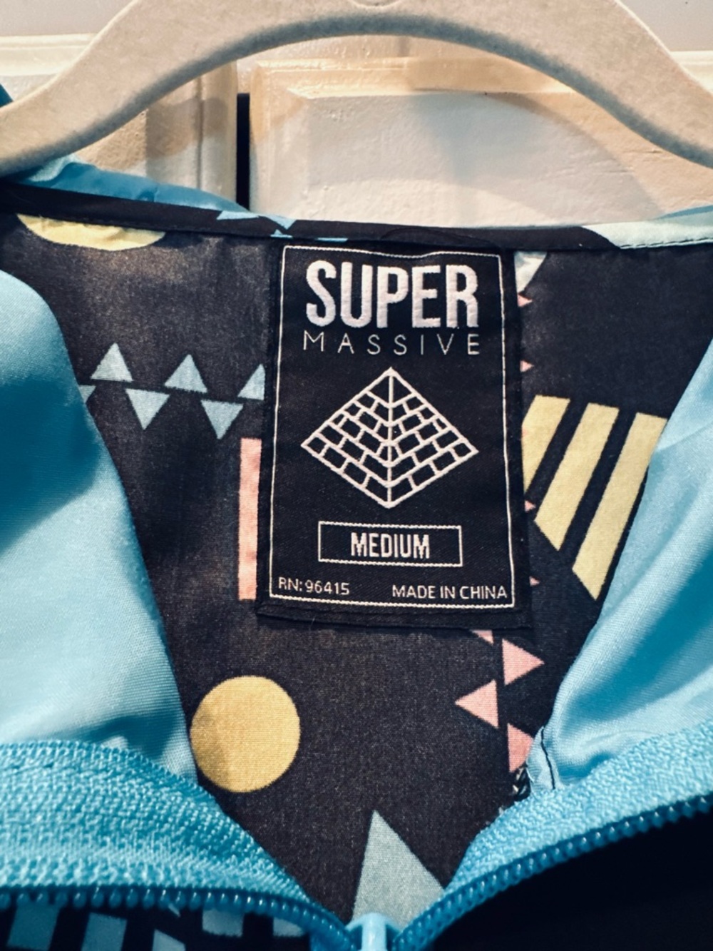 Super Massive Jacket Men's 1/2 Zip Pullover Windbreaker Hooded Medium 90s Unisex - Picture 5 of 16